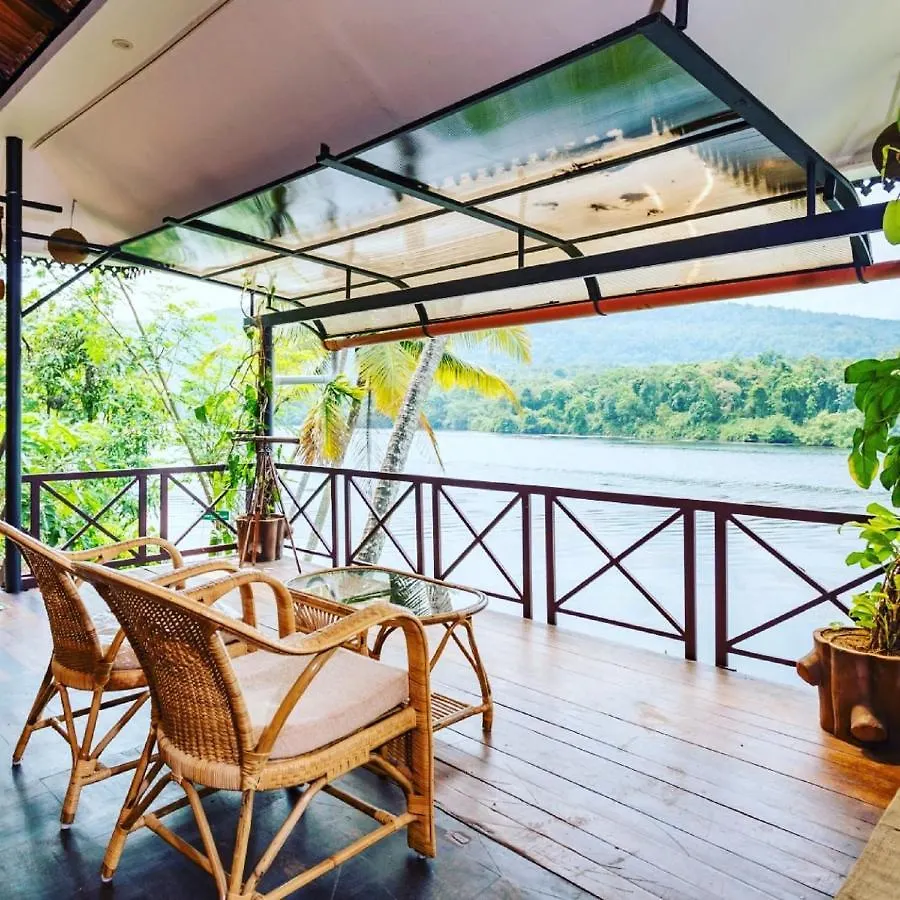 Munkudil Ayurveda & Yoga Retreat Hotel Kuttampuzha India